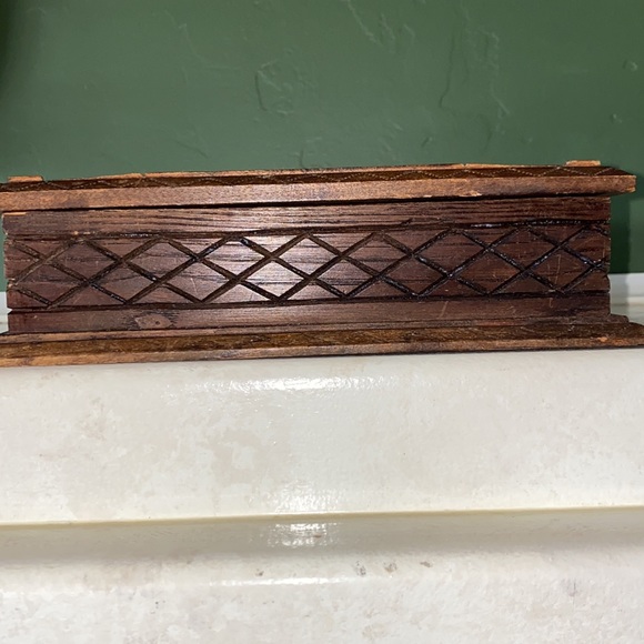 Vintage Carved Wood Box With Attached Lid - Picture 3 of 14